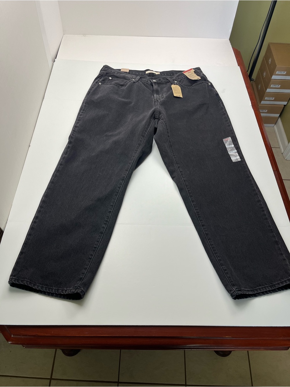 Levi’s ‘94 Baggy Faded Black Denim Jeans Womens Size 16W Medium Pockets NEW